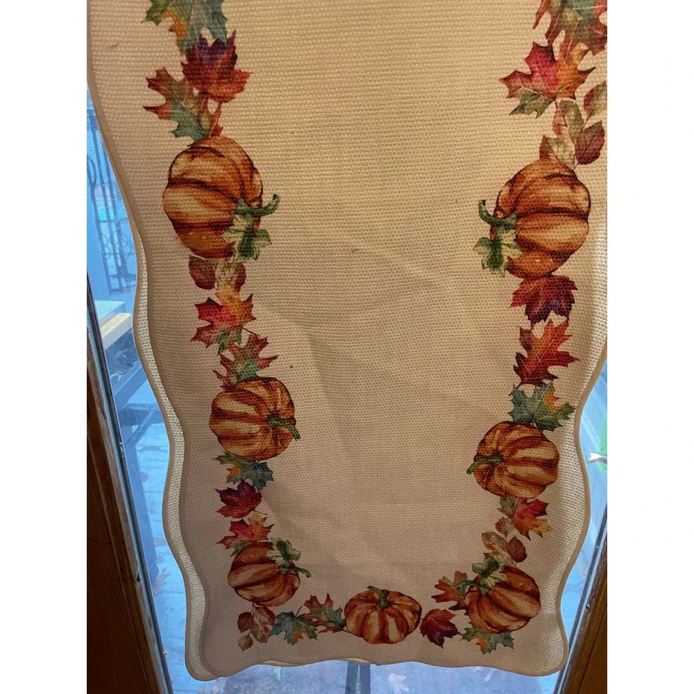 Nicole Miller Home Pumpkin Fall Leaves Table Runner 15